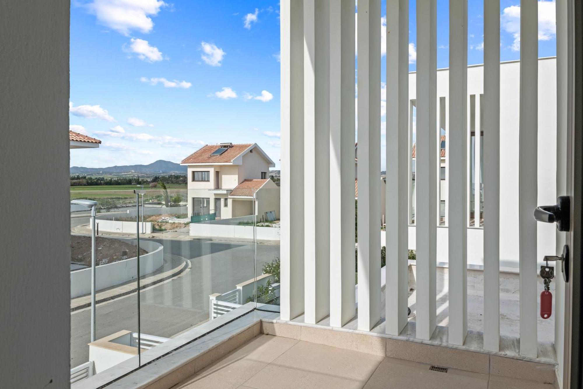 Serenity Waves Villa 20 لارنكا المظهر الخارجي الصورة