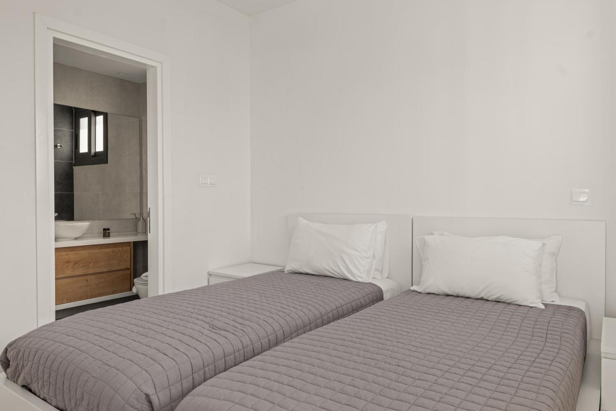 Serenity Waves Villa 20 لارنكا المظهر الخارجي الصورة